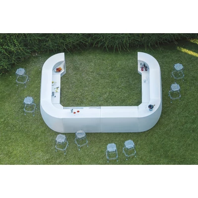 Igloo workstation bar counter