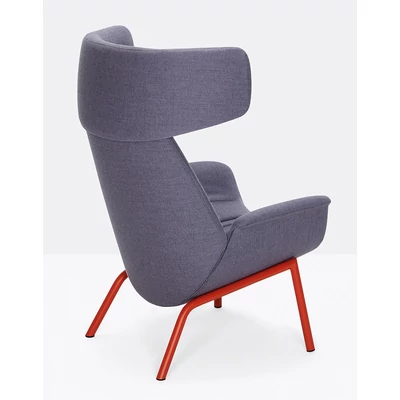 Armchair – PE Ila 2022