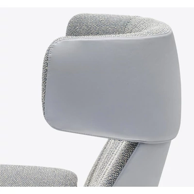 Armchair – PE Ila 2022