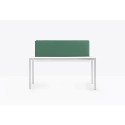 Kuadro office table