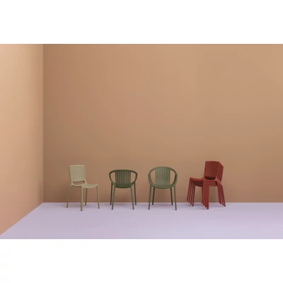 Tatami stackable chair