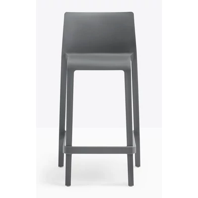 Volt rakásolható bárszék