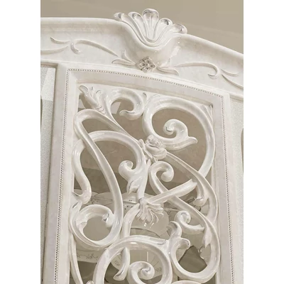 Giulietta Day 3-üvegajtós tálalószekrény