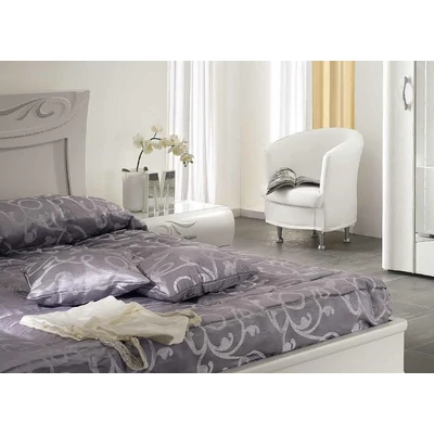 Diadema Double bedstead with wooden headboard, with Swarovski crystals