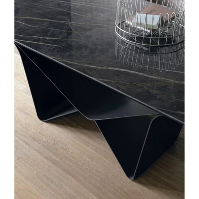 Aliante étkezőasztal (041 Noir Desir fényes kerámia asztallap; antracit váz; 200x100 cm-es bővíthető változat)