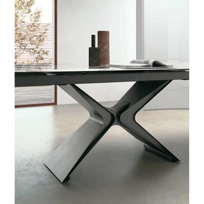 Boma étkezőasztal (Cod. 06 nyomtatott üveg asztallap; antracit váz; 180x110 cm-es bővíthető változat)