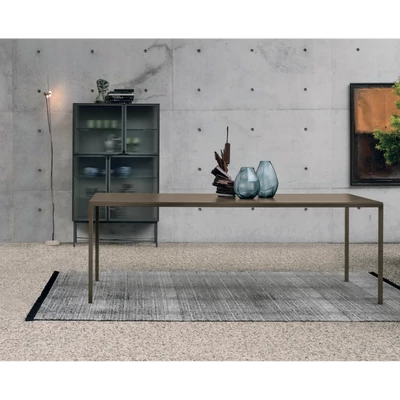 Strong étkezőasztal (bronz karcálló lakkozott asztallap, bronz váz, 240x100 cm-es fix változat)