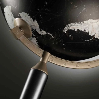 Elegant Standing Globe, Black – ZF Vasco da Gama