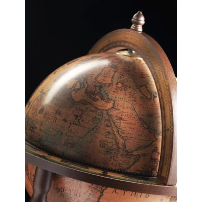 Italtartó földgömb - ZF Giunone - részlet a földgömbről